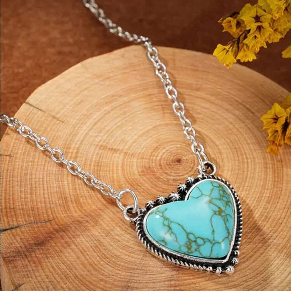 Heart Pendant Necklace with Turquoise Stone